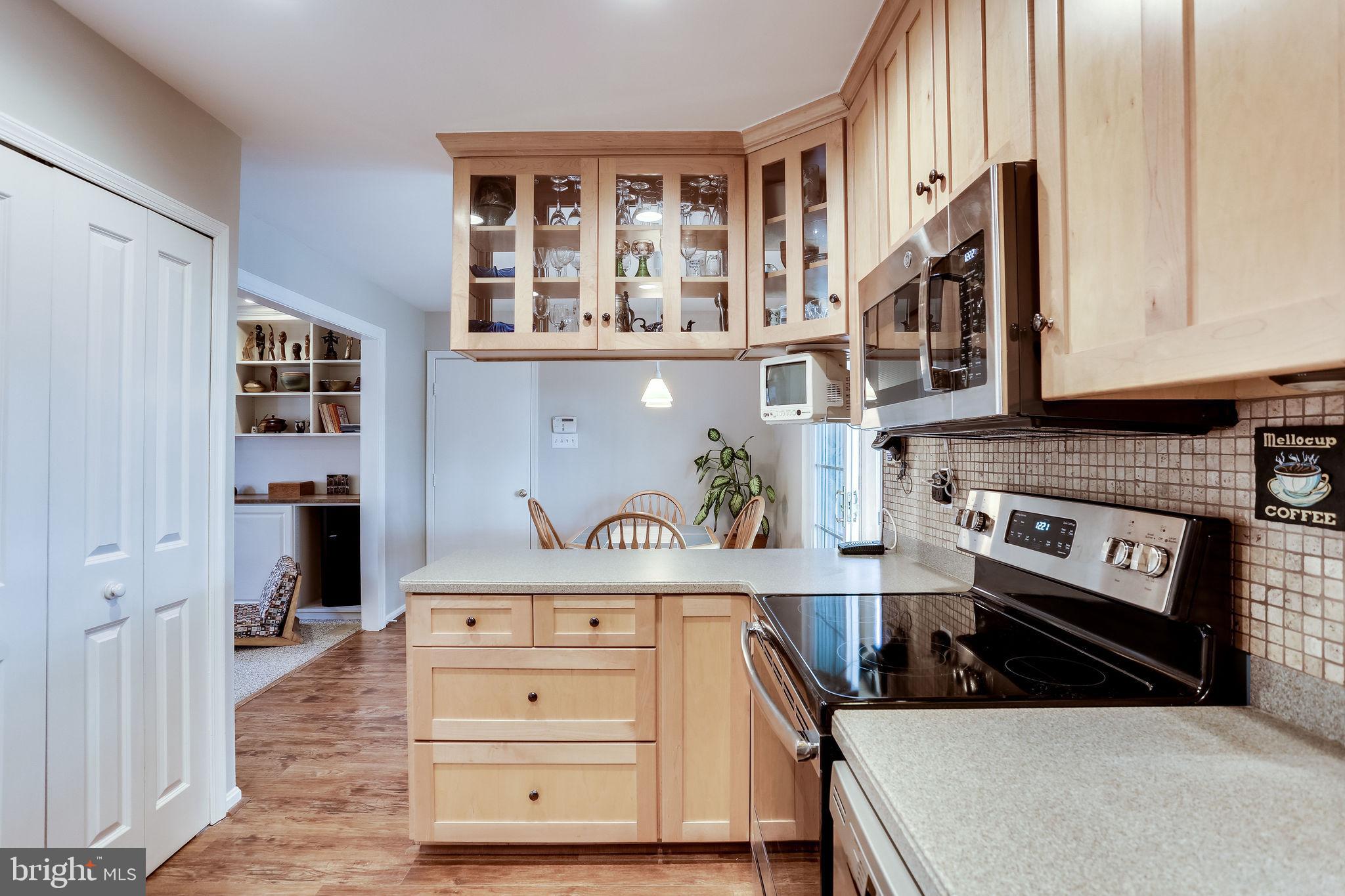 NORTON SQUARE - Residential