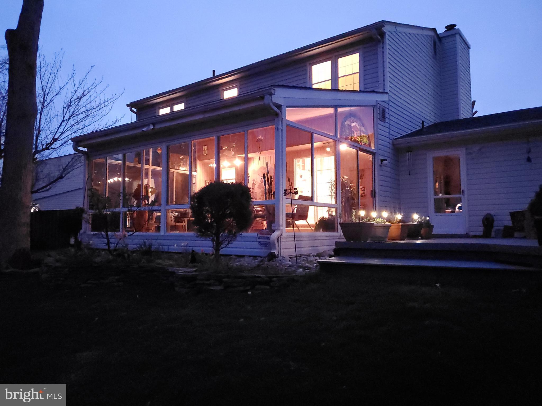 NORTON SQUARE - Residential