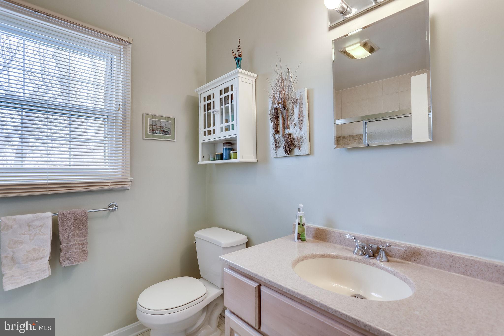 NORTON SQUARE - Residential