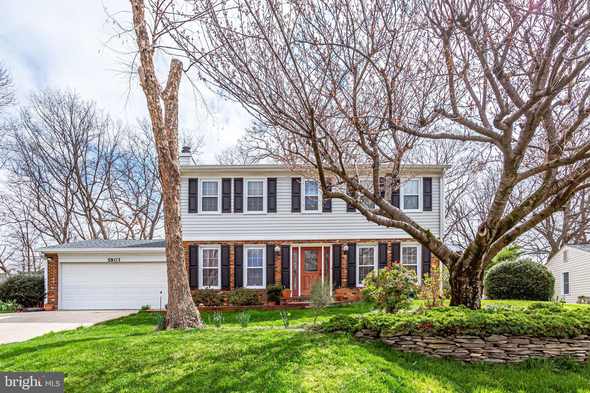 NORTON SQUARE - Residential