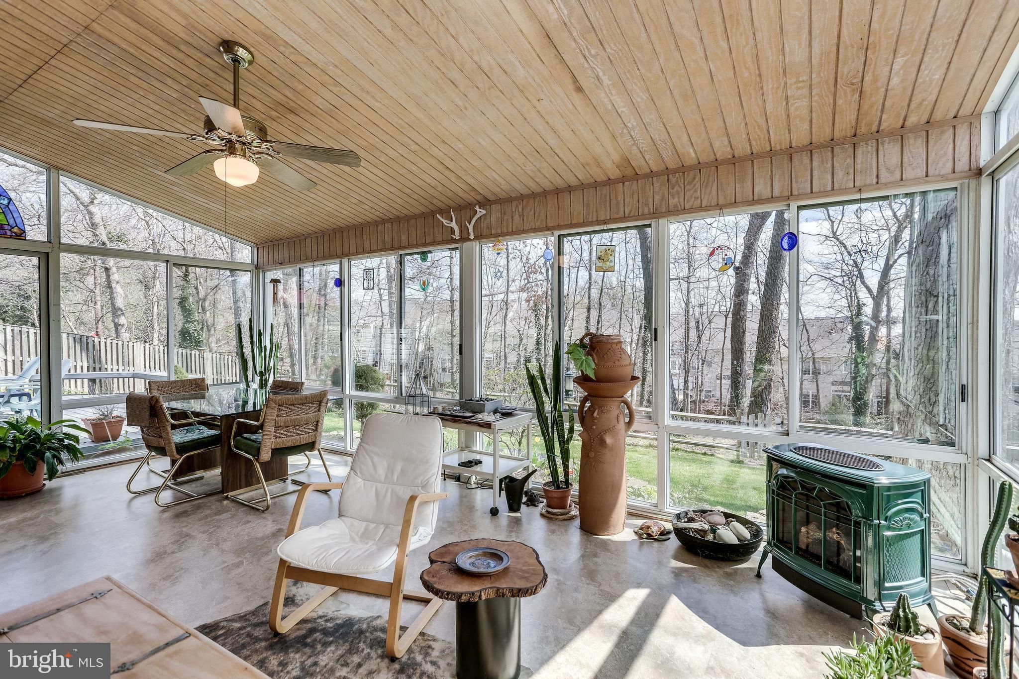 NORTON SQUARE - Residential