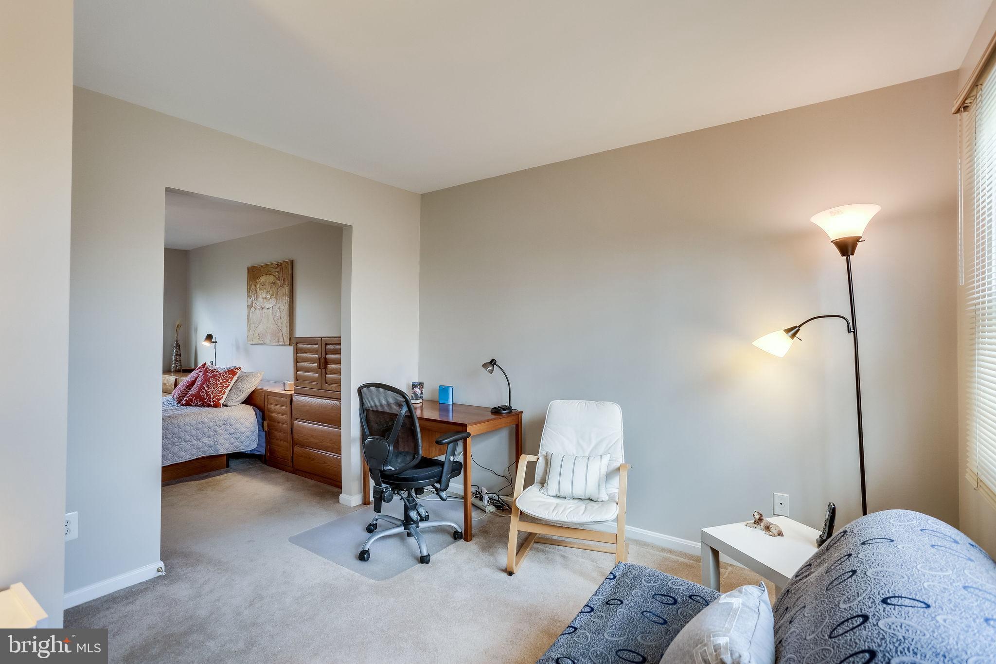 NORTON SQUARE - Residential