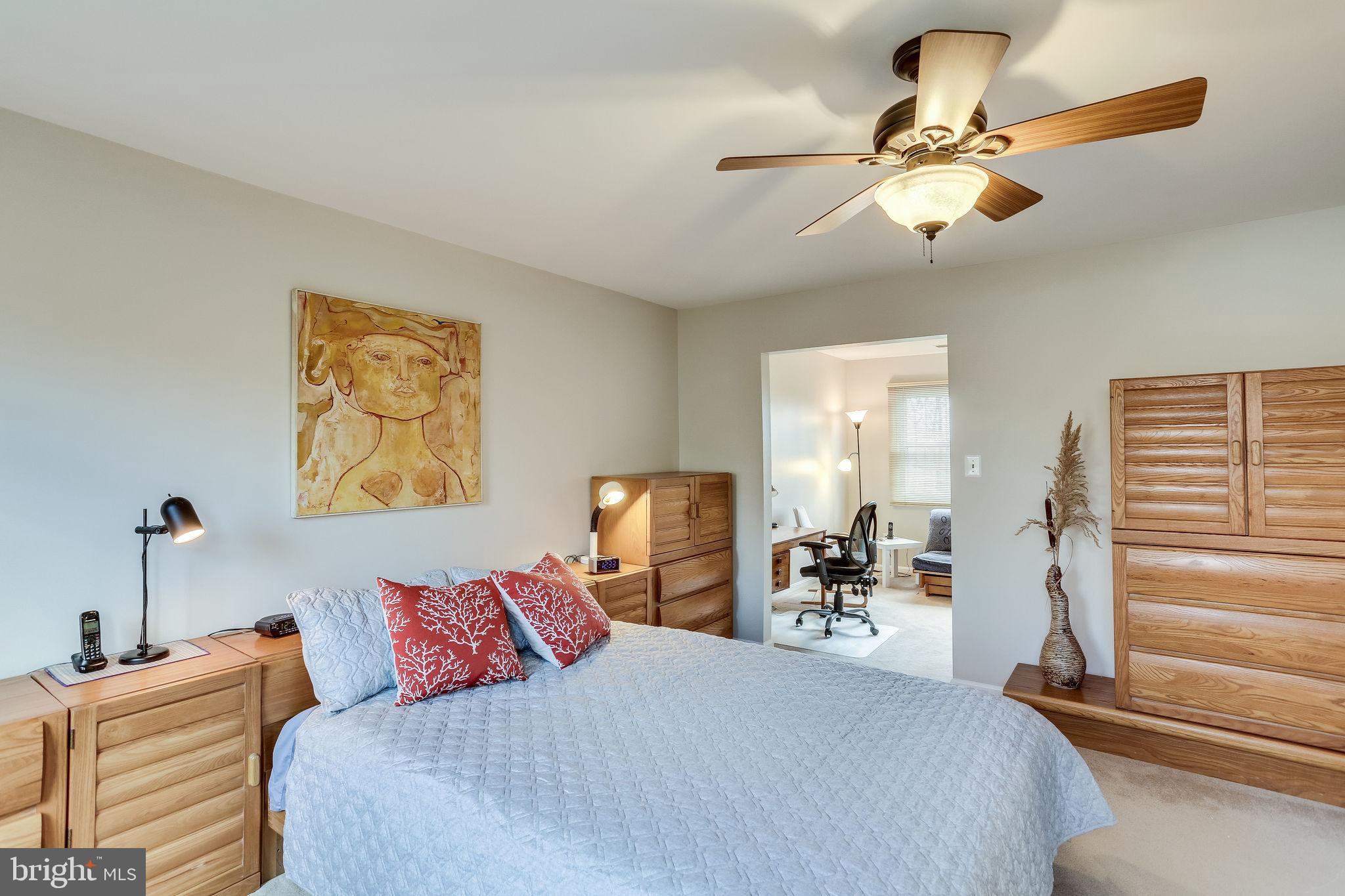 NORTON SQUARE - Residential