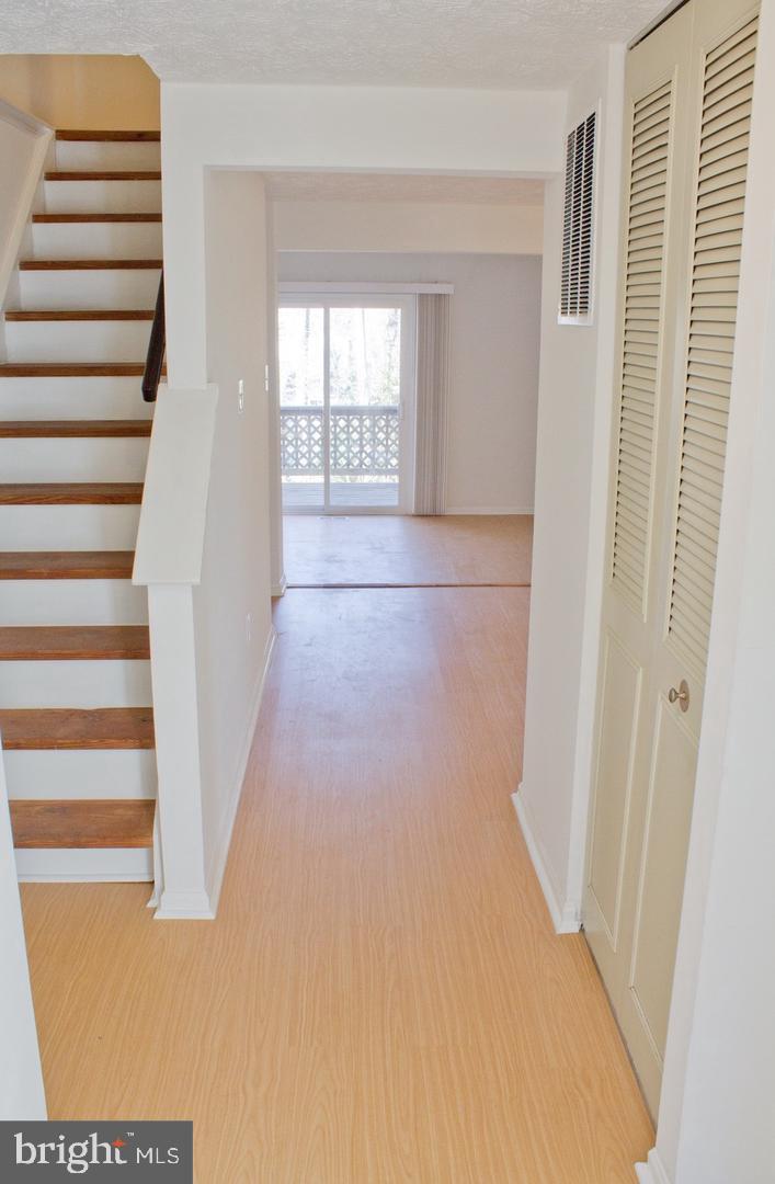 OAKMONT - Residential Lease