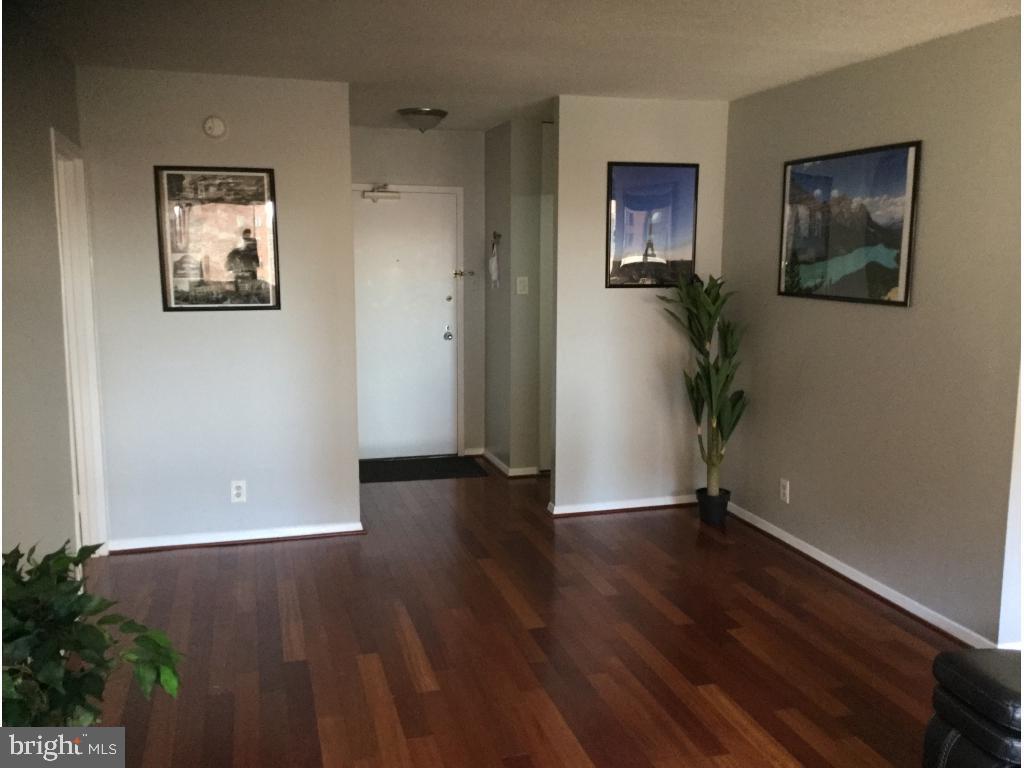 4515 WILLARD AVENUE 916S