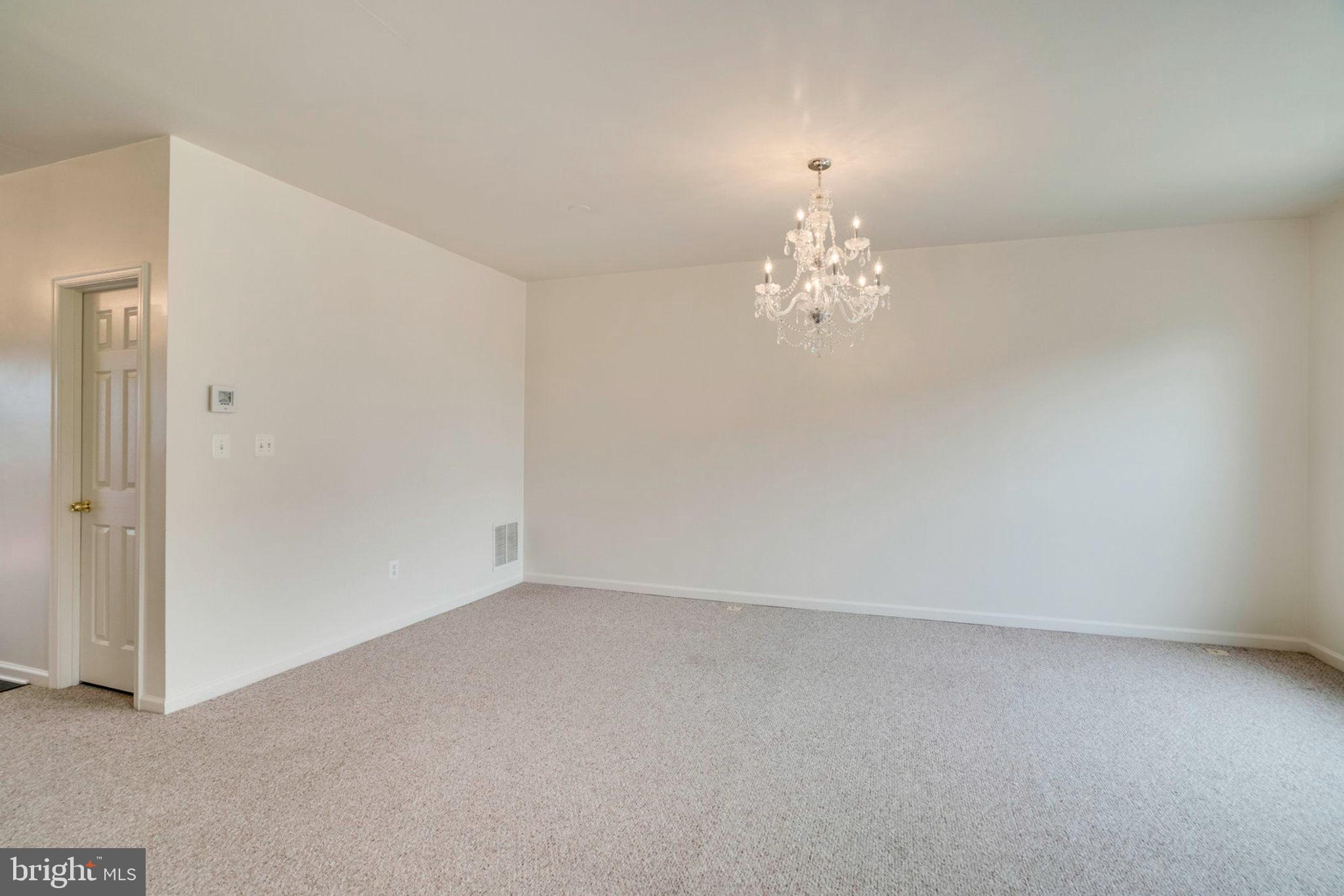 SKYVIEW PARK - Residential Lease