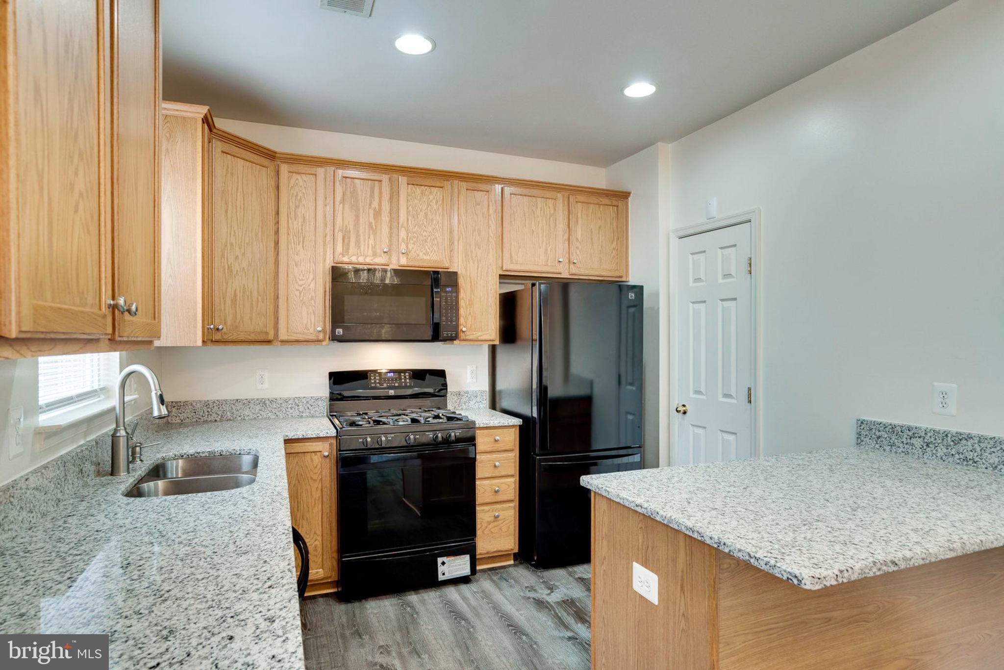 SKYVIEW PARK - Residential Lease