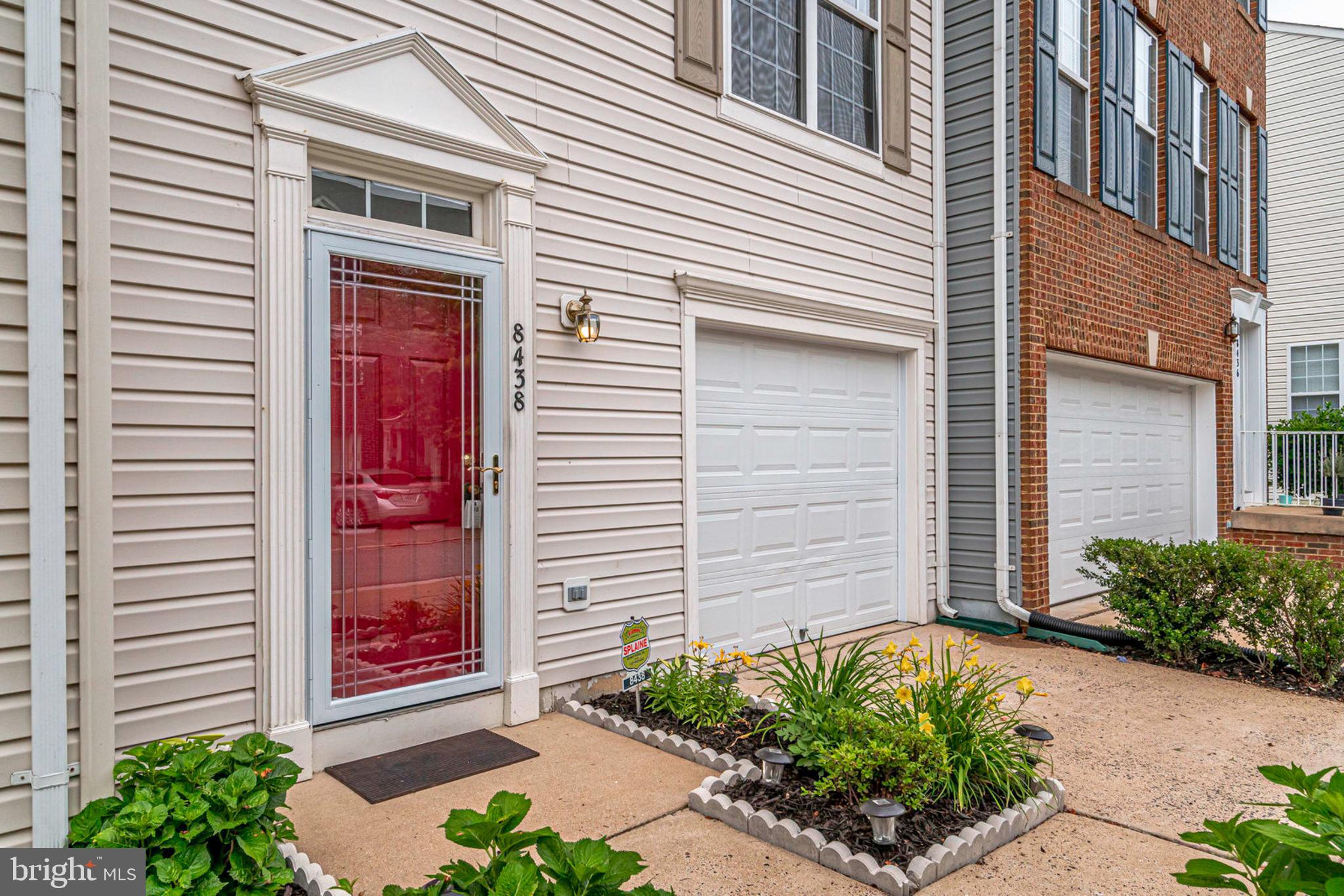 SKYVIEW PARK - Residential Lease