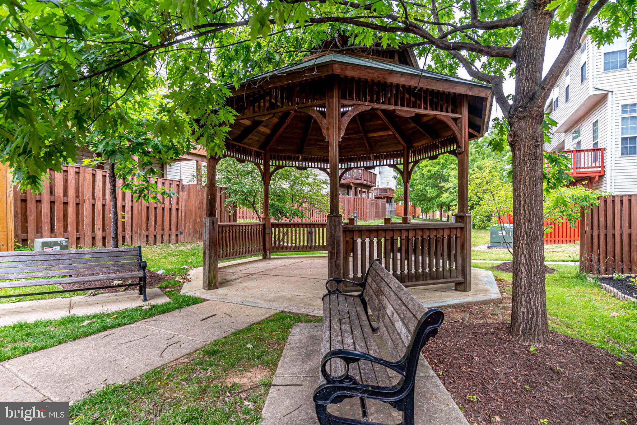 SKYVIEW PARK - Residential Lease