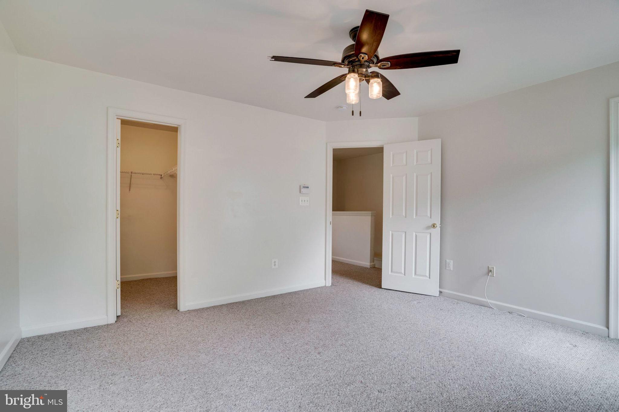 SKYVIEW PARK - Residential Lease