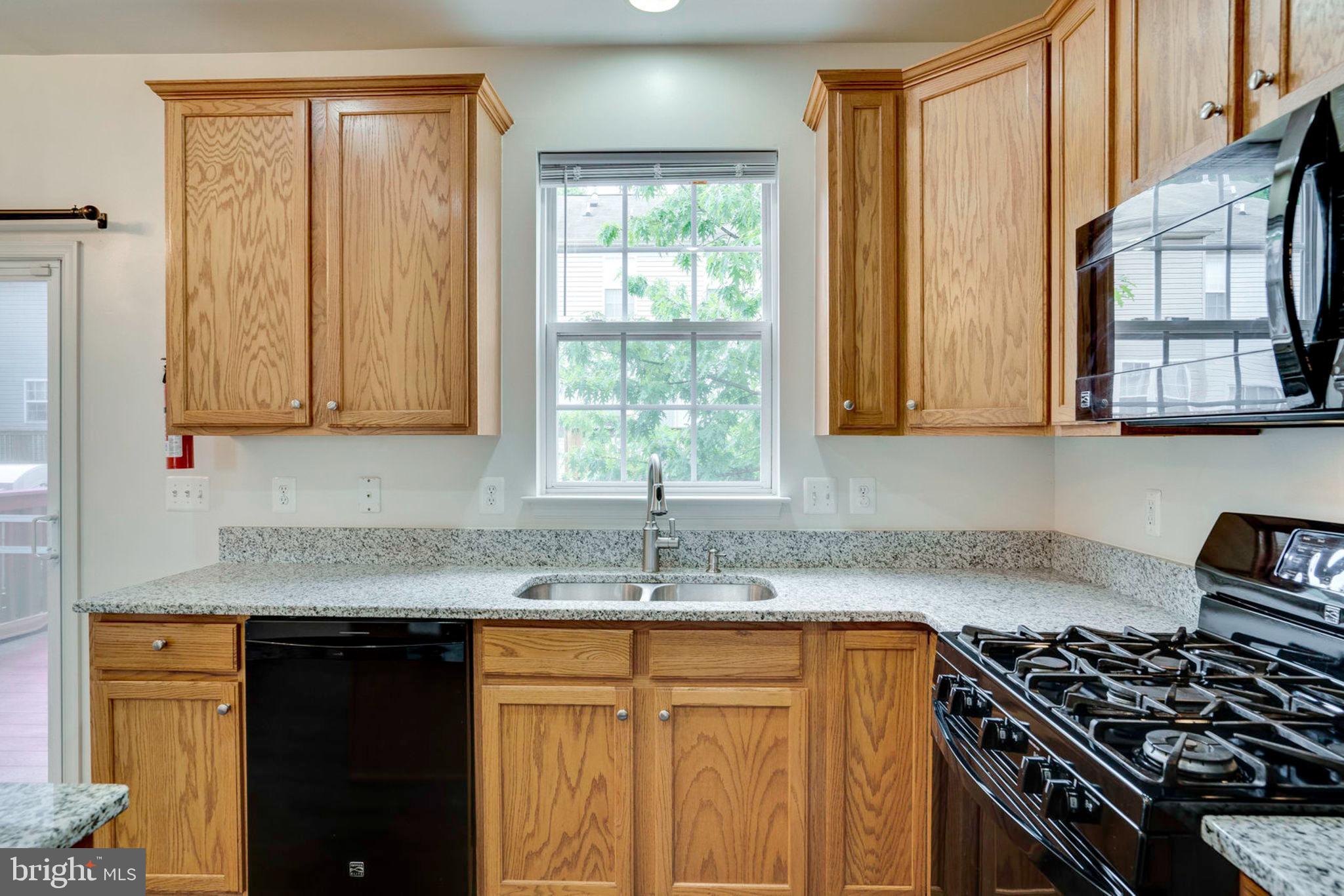 SKYVIEW PARK - Residential Lease