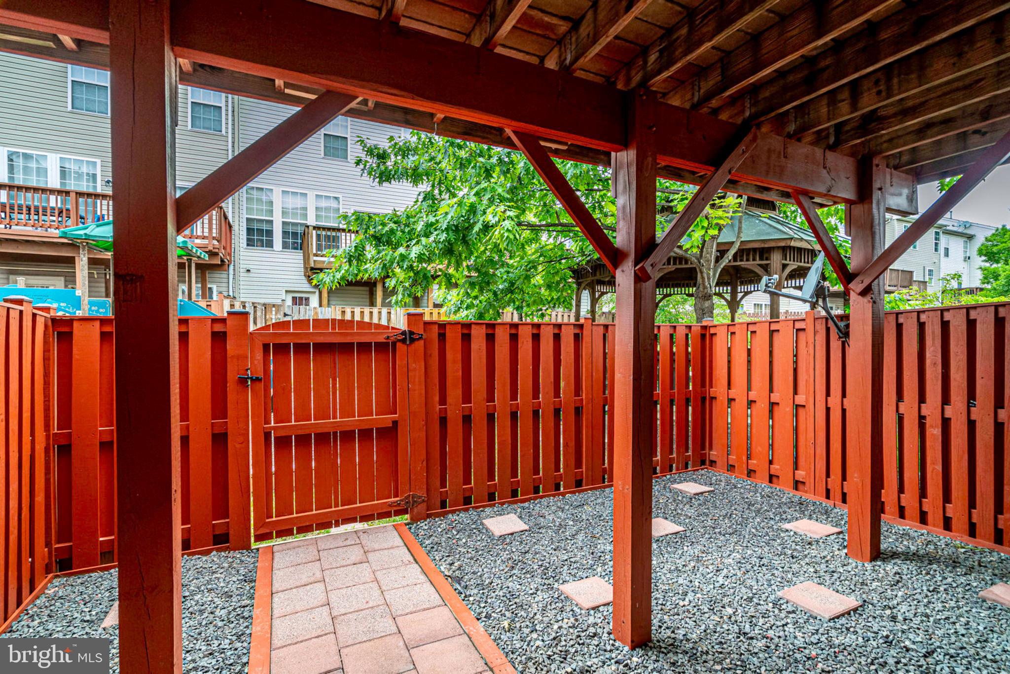 SKYVIEW PARK - Residential Lease