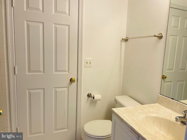 DECOVERLY - Residential Lease