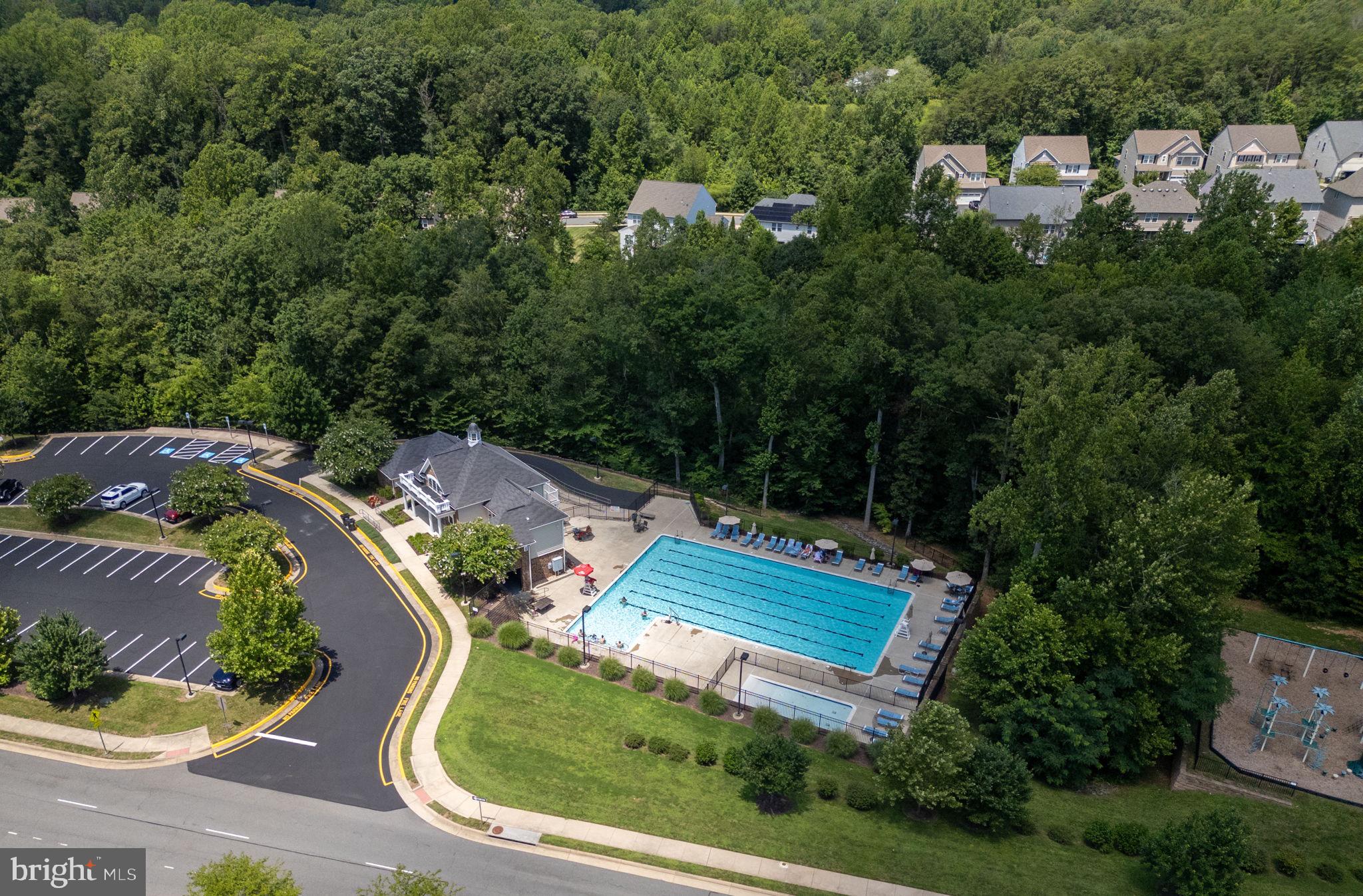 COLONIAL FORGE CONDOMINIUM - Residential