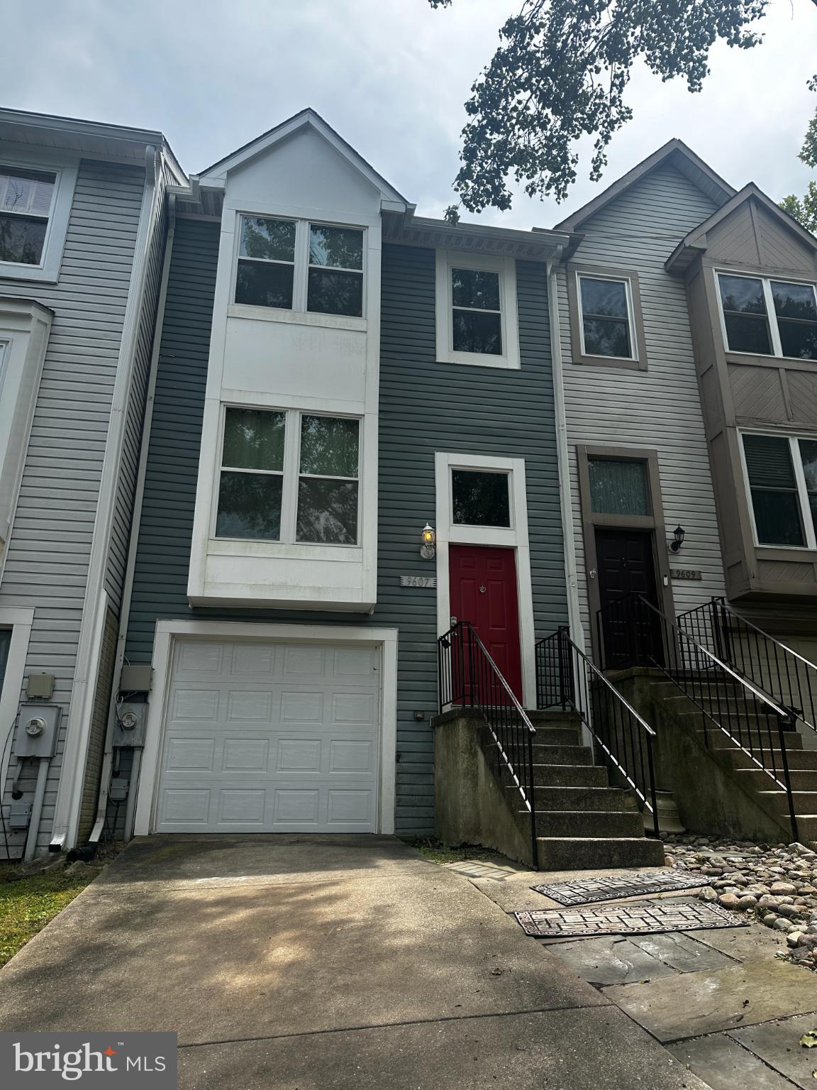 VILLAGE OF KINGS CONTRIVANCE - Residential Lease
