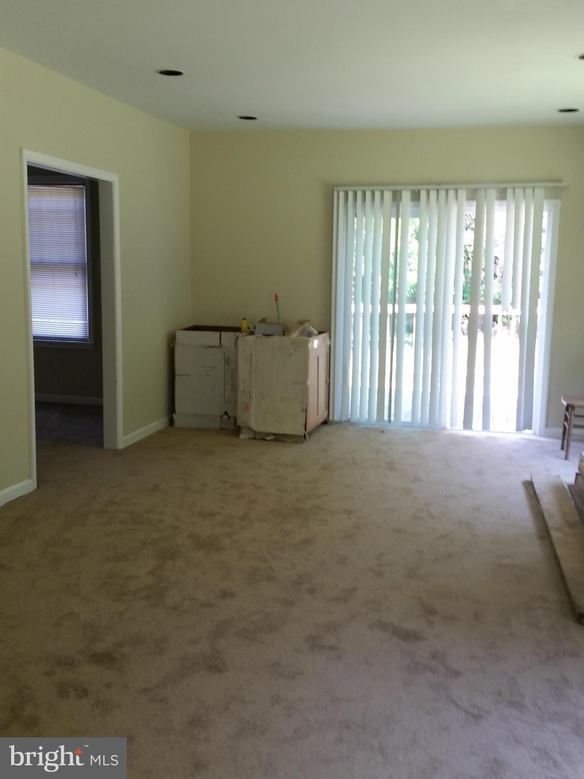 PIKESVILLE - Residential