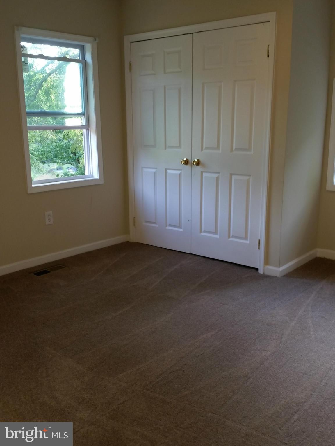 PIKESVILLE - Residential