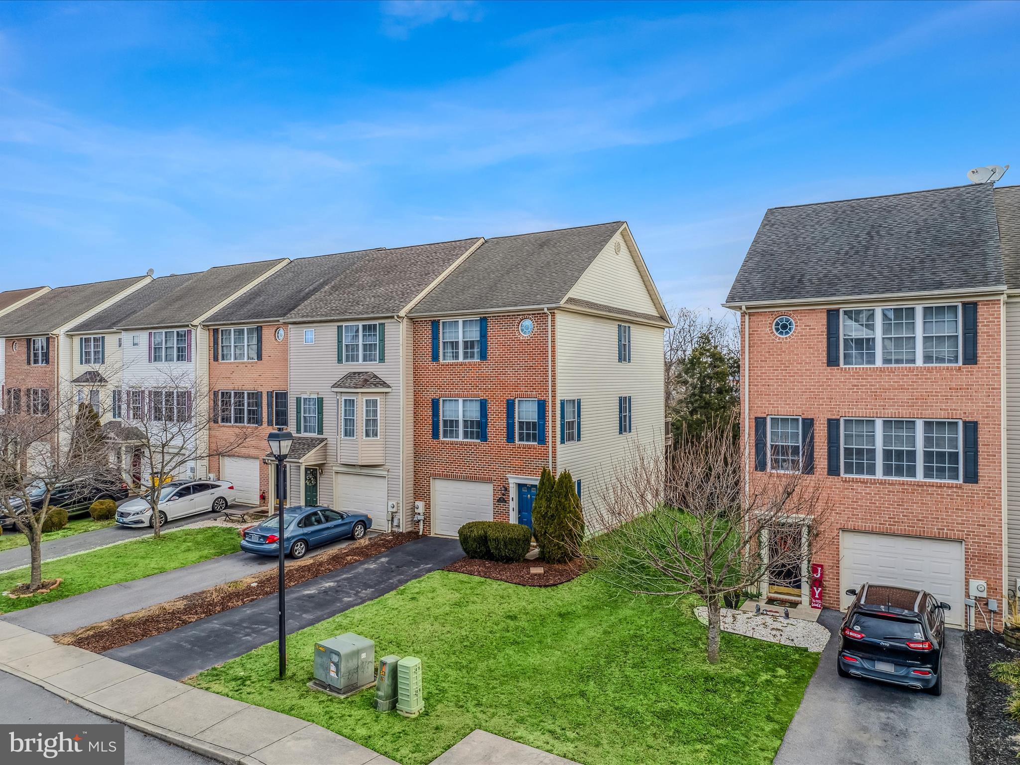 HAMMONDS MILL - Residential