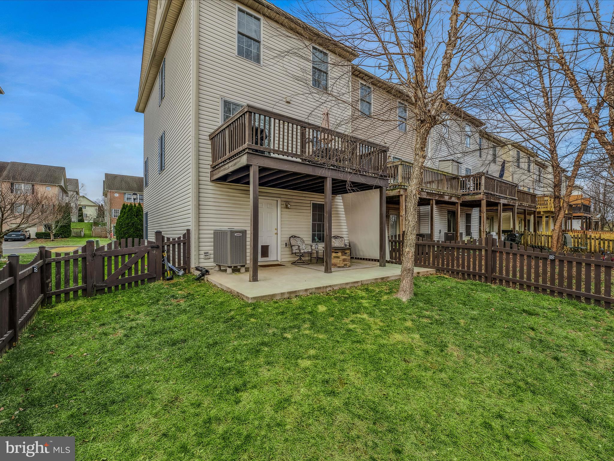 HAMMONDS MILL - Residential