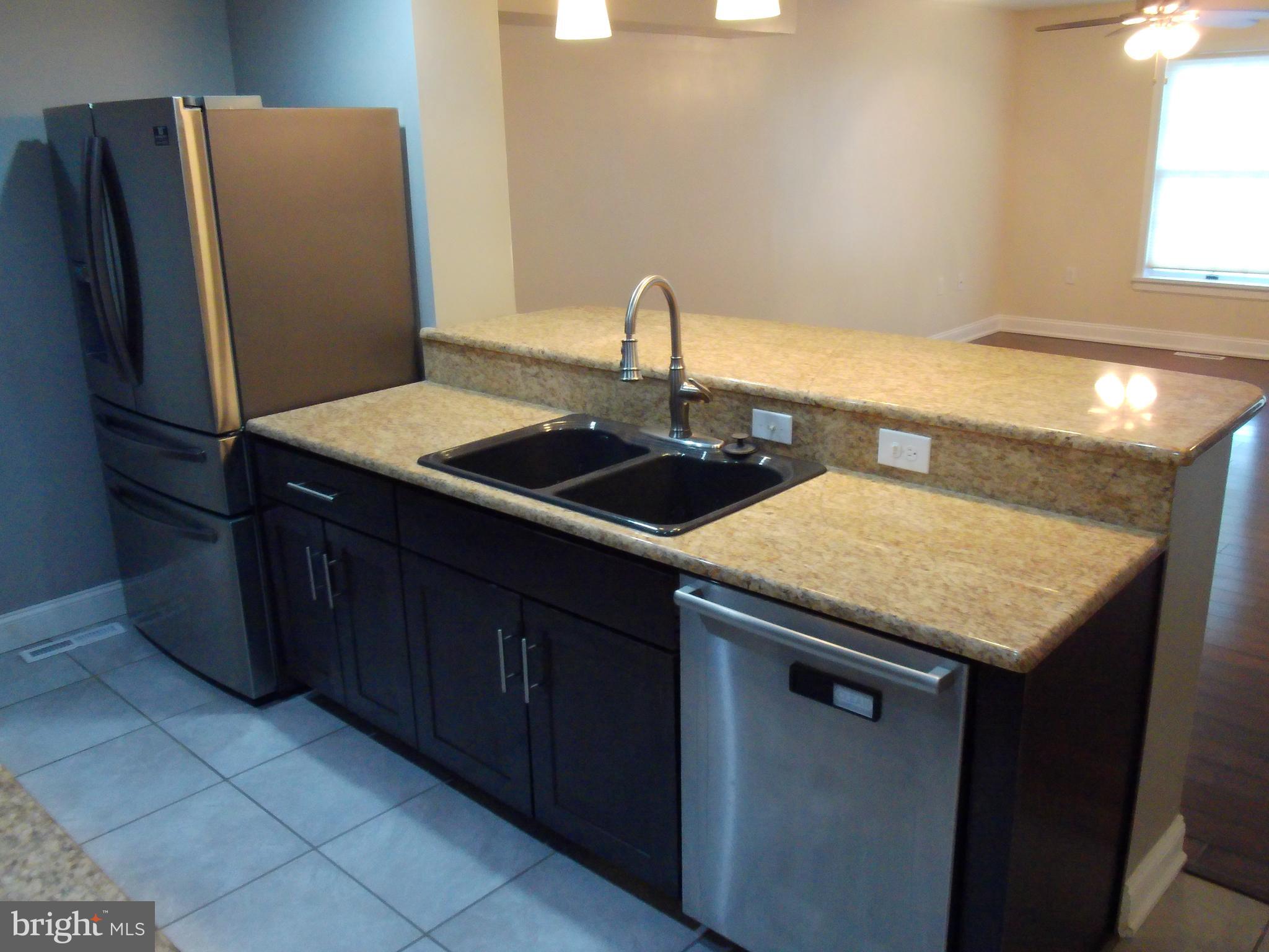 WIMBLEDON COURT - Residential