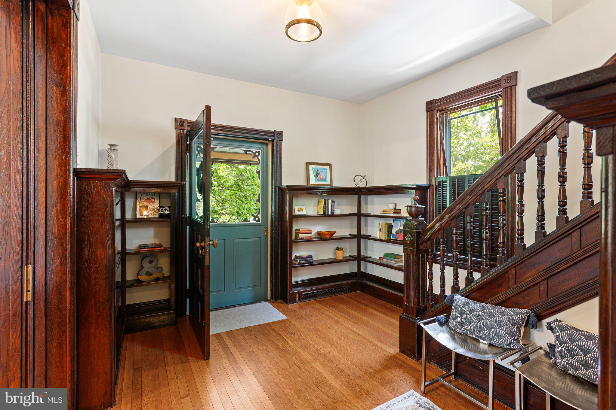 213 WARWICK ROAD