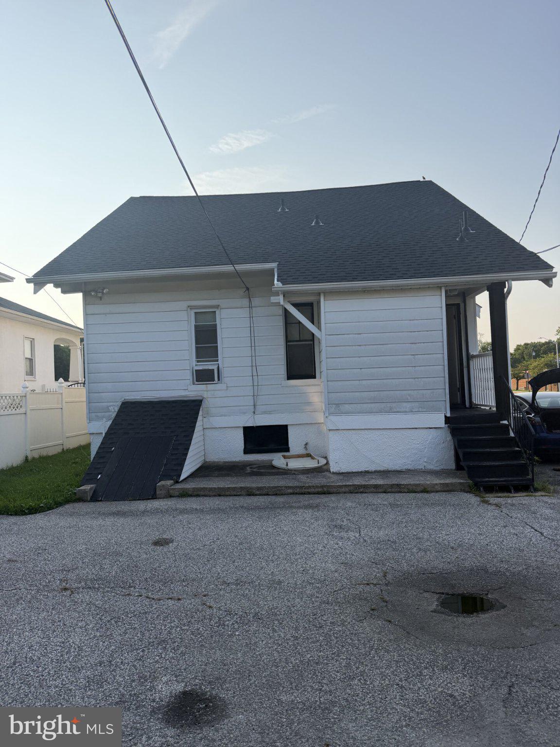 5904 HARFORD ROAD