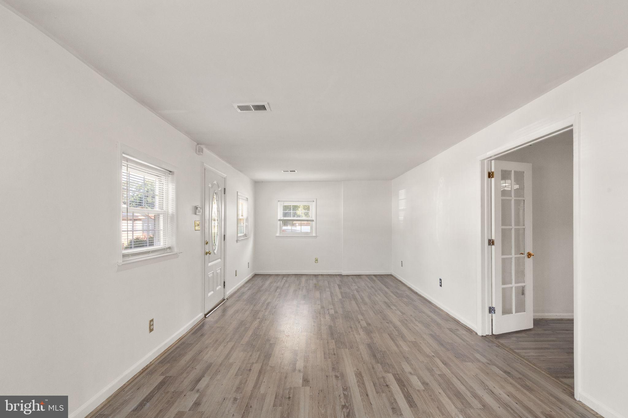 TWIN RIVER BEACH - Residential