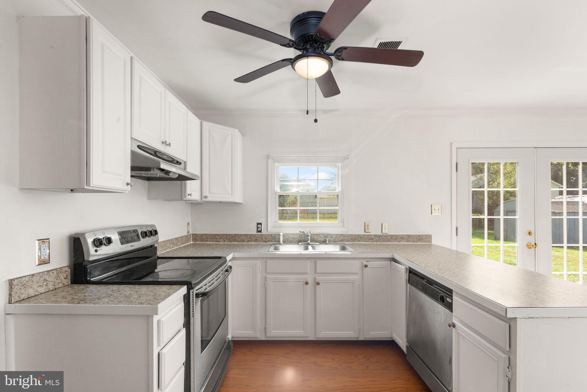 TWIN RIVER BEACH - Residential