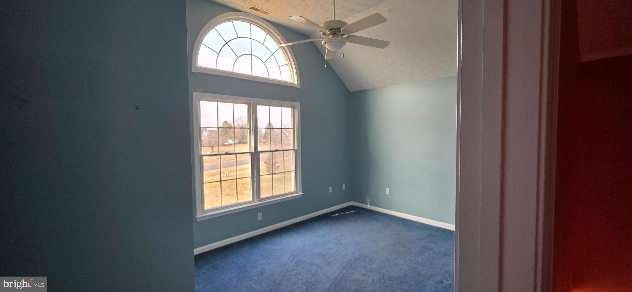 HUNTERS RIDGE - Residential