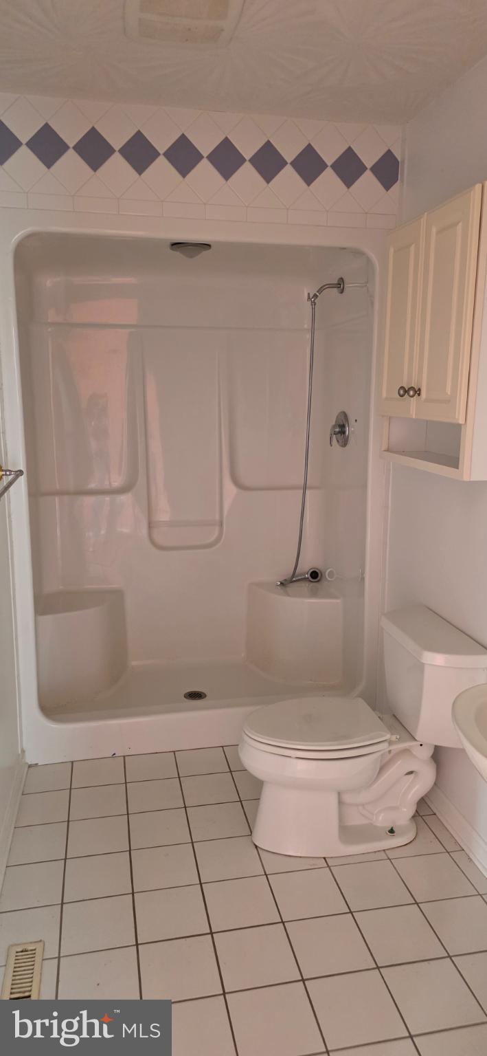 HUNTERS RIDGE - Residential