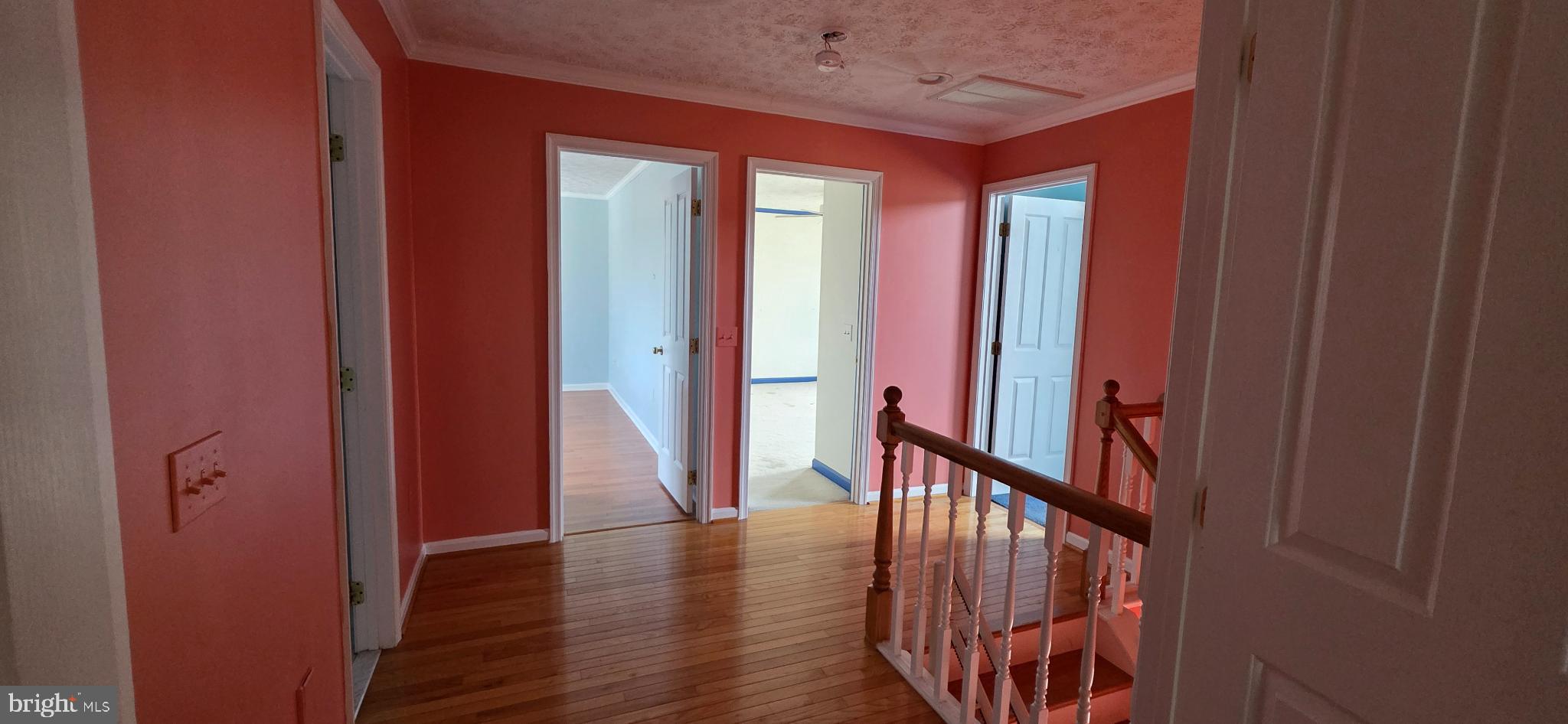 HUNTERS RIDGE - Residential