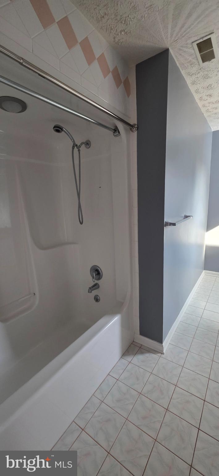 HUNTERS RIDGE - Residential