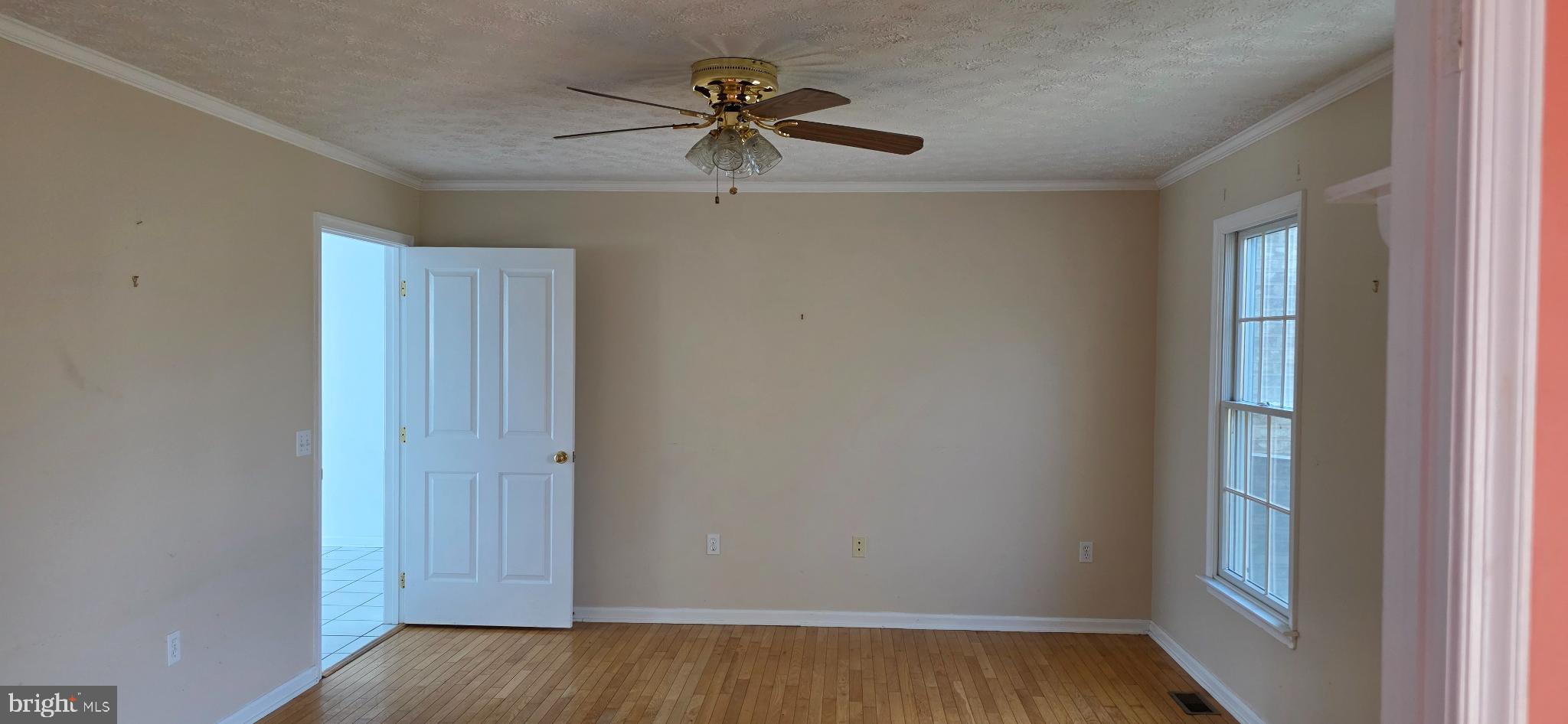 HUNTERS RIDGE - Residential