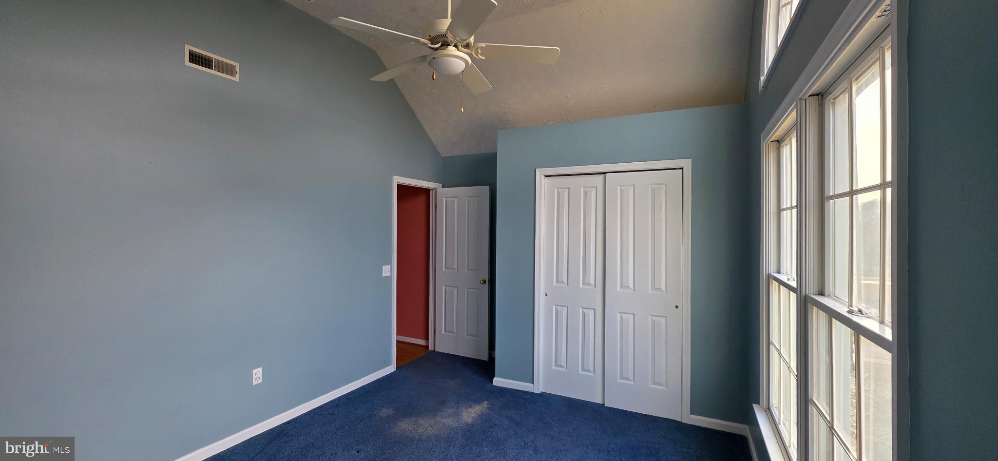 HUNTERS RIDGE - Residential