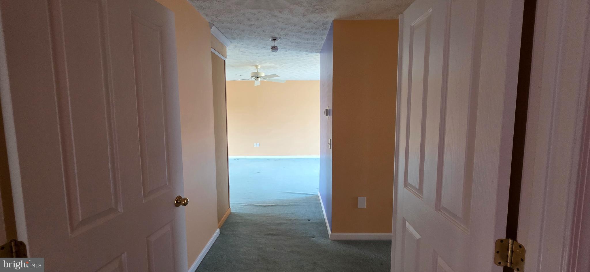 HUNTERS RIDGE - Residential