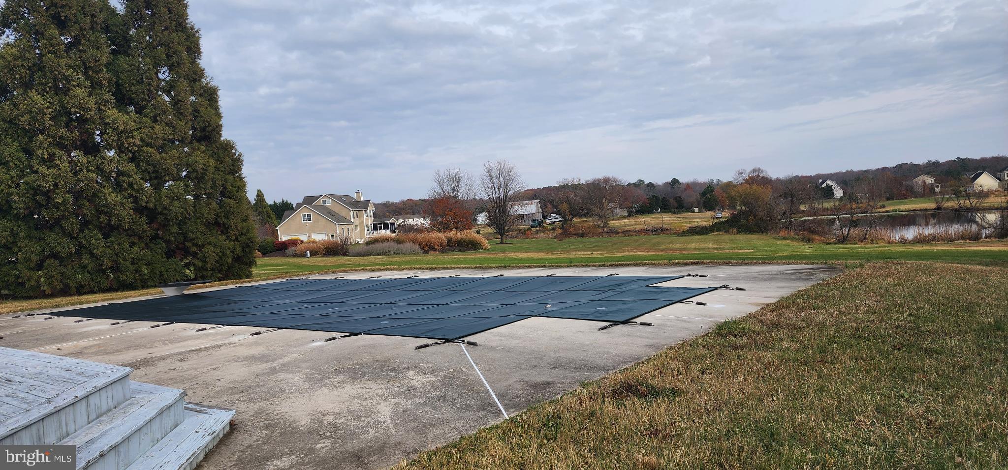 221 WINCHESTER DRIVE