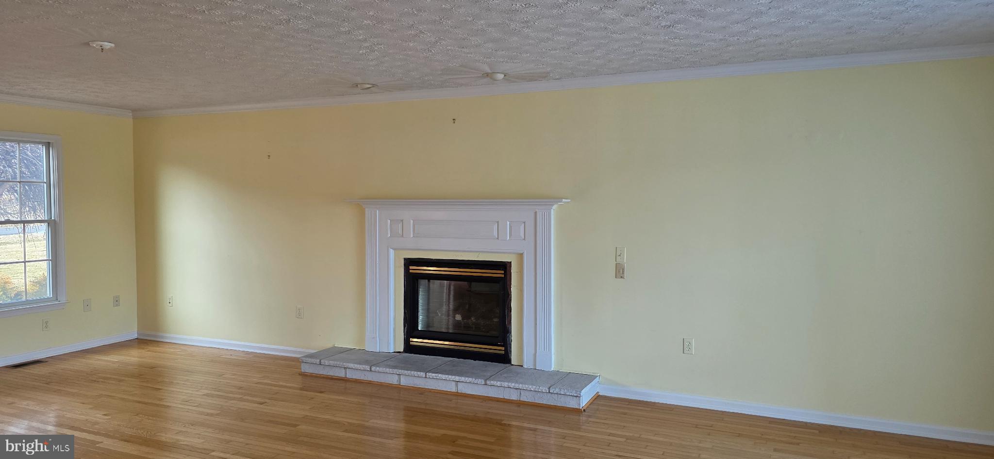 HUNTERS RIDGE - Residential