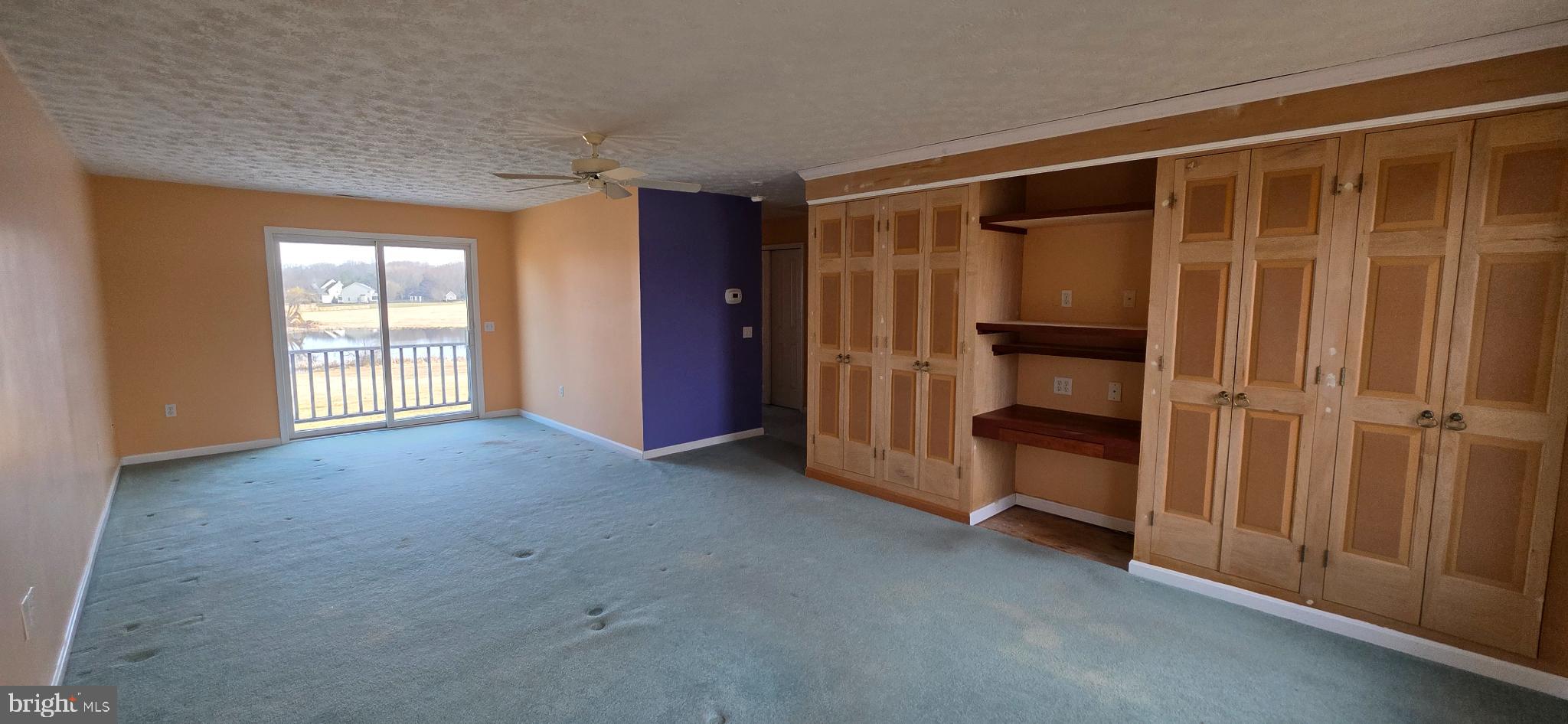 HUNTERS RIDGE - Residential