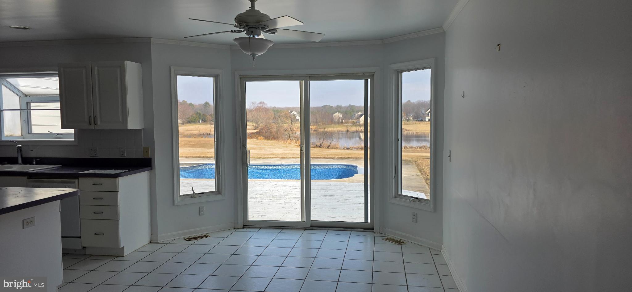 HUNTERS RIDGE - Residential