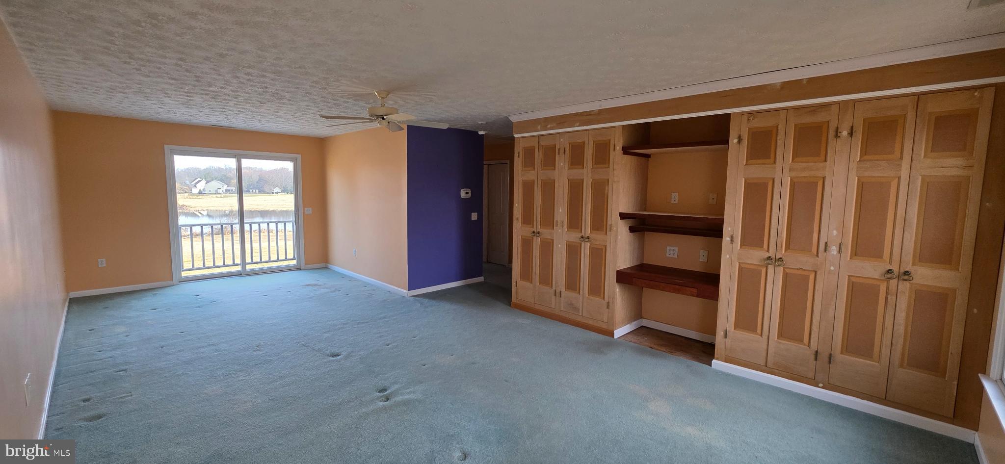 HUNTERS RIDGE - Residential