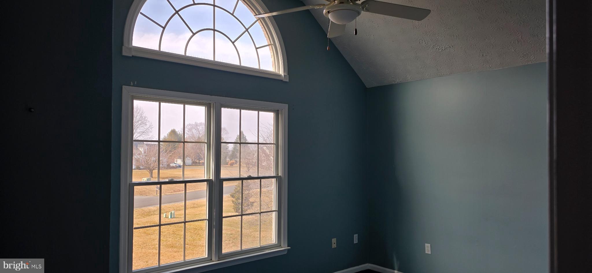 HUNTERS RIDGE - Residential