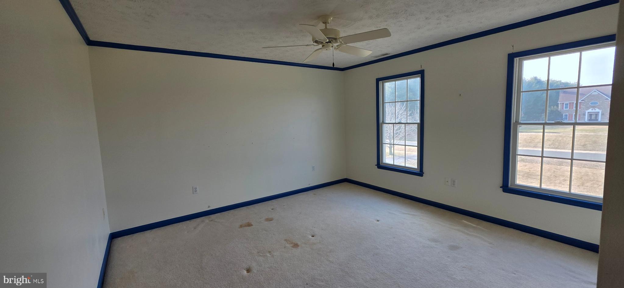 HUNTERS RIDGE - Residential