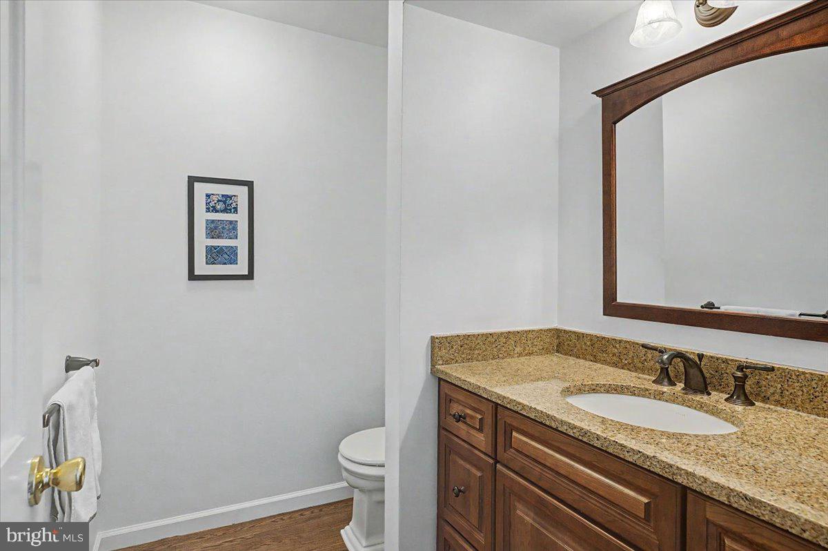 COTTAGEVILLE - Residential