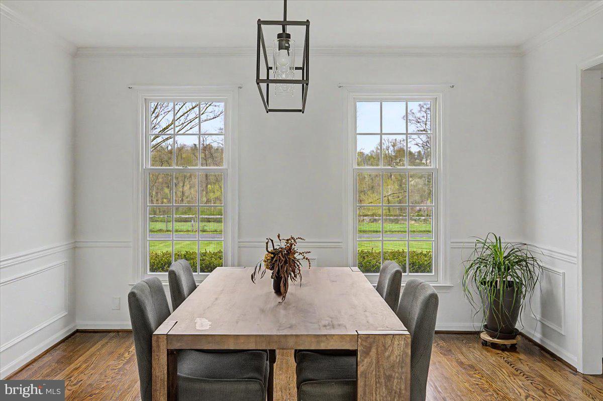 COTTAGEVILLE - Residential