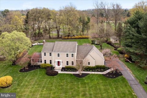 Photo of 5693 Cottageville Ln, DOYLESTOWN, PA 18902 (MLS # PABU2118446)