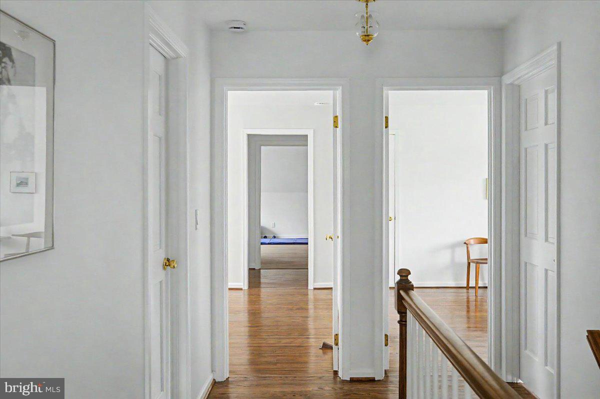 COTTAGEVILLE - Residential