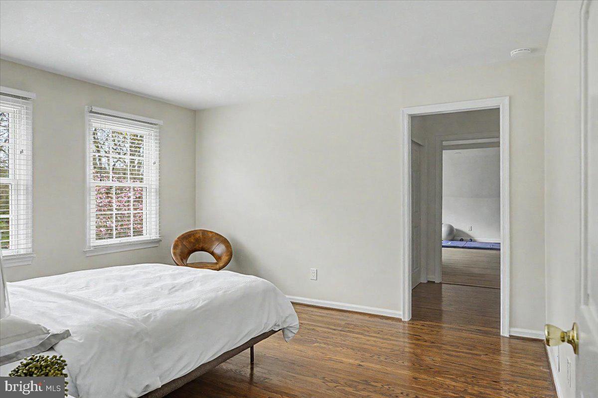 COTTAGEVILLE - Residential