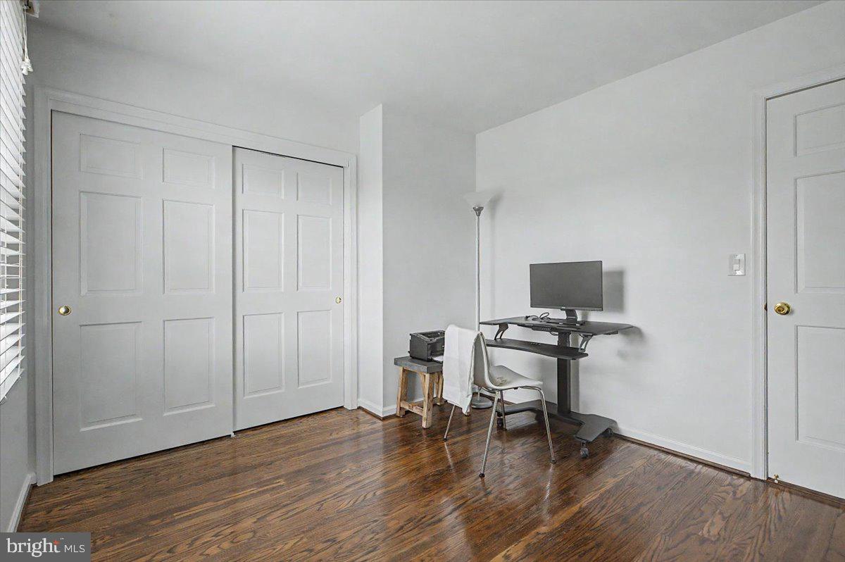 COTTAGEVILLE - Residential