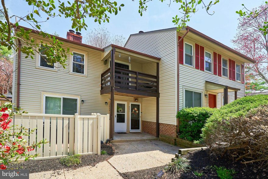 CHARMING 2-BEDROOM COURTYARD CONDO WITH MODERN UPGRADES AND FANTASTIC AMENITIES!
Welcome home to this beautifully updated 2-bedroom, 1-bath condo nestled in a serene courtyard setting. This property features a modern kitchen with updated cabinets, countertops, and LG stainless steel appliances. The updated bathroom, fresh paint, and luxury vinyl plank (LVP) flooring make this home move-in ready! HVAC replaced in 2025. Enjoy the convenience of in-unit laundry with a washer and dryer, attic access for additional storage, and new windows providing ample natural light. Step out onto your private balcony overlooking the peaceful courtyard—a perfect spot to relax. This condo includes access to an array of Lake Ridge amenities: five community pools, tennis, volleyball, and basketball courts, walking paths, tot lots, spray grounds, picnic areas, and more! Nearby attractions include the Lake Ridge Marina, a Par 3 Golf Course, and numerous parks for recreation. Commuters will love the easy access to I-95, Route 123, VRE, and proximity to Potomac Mills, Stonebridge, and local dining and shopping options. Water, sewer, and trash removal are included, and ample parking makes living here hassle-free. Don’t miss this opportunity to enjoy this gem of a condo in a prime location!