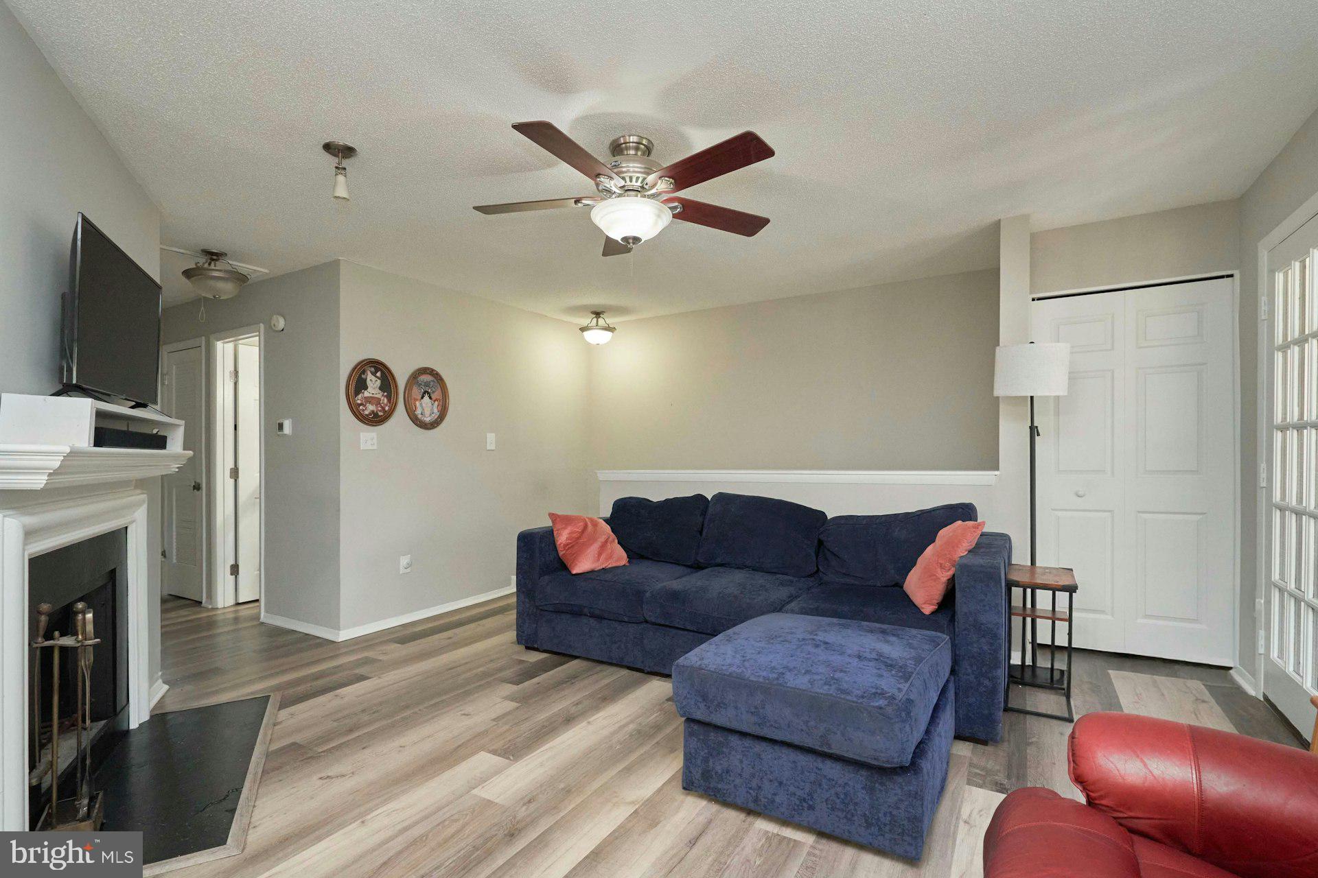 ROCKLEDGE CLUSTERS CONDO - Residential